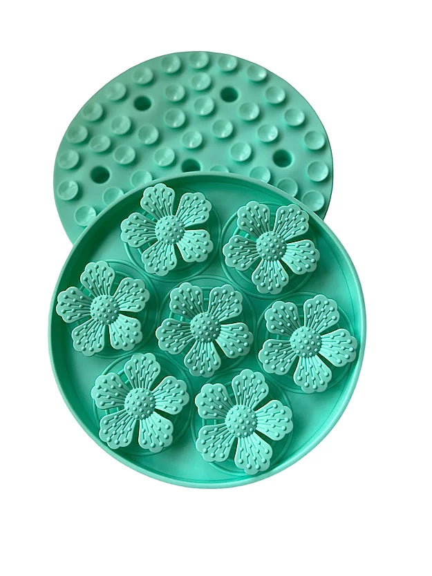 Daisy Flower Slow Feeder Lick Bowl with Suction Cups